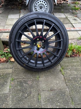 Originele OZ racing velgen 5x100