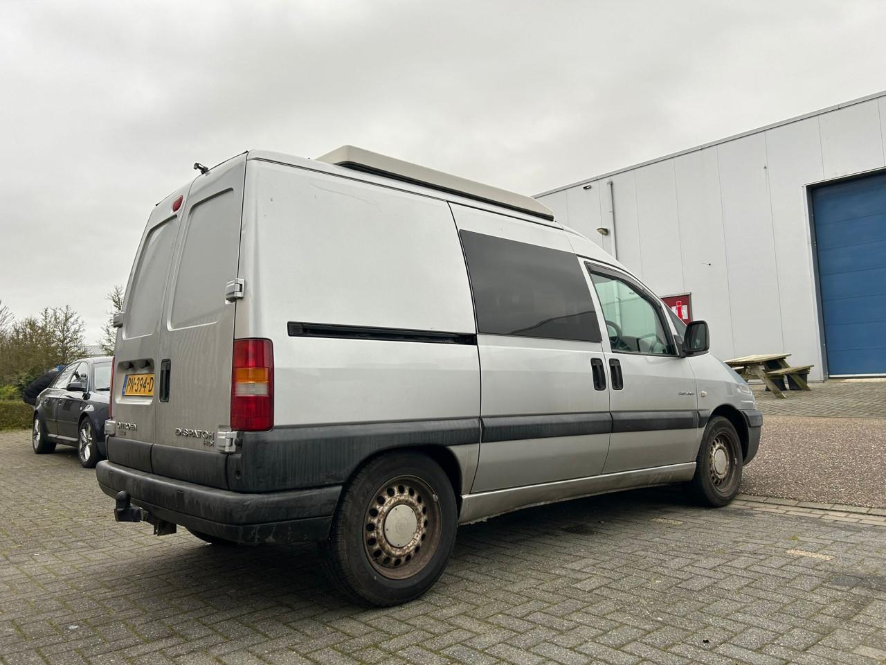 Citroen Jumpy Rechts Gestuurd Compleet met Tent en Keuken en Matras