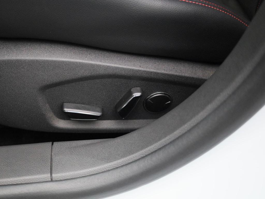 Ford Mondeo wagon 2.0 ivct hev st-line | automaat | navigatie | apple carpl