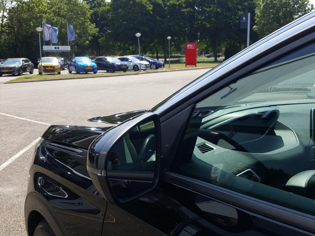 Peugeot 3008 1.2 pt 130pk s&s allure trekhaak | apple carplay & android aut
