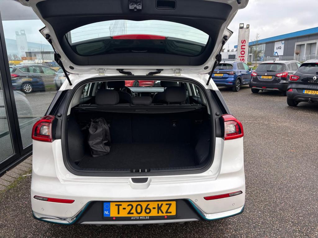 Kia Niro 1.6 gdi phev 141pk dct6 dynamicline