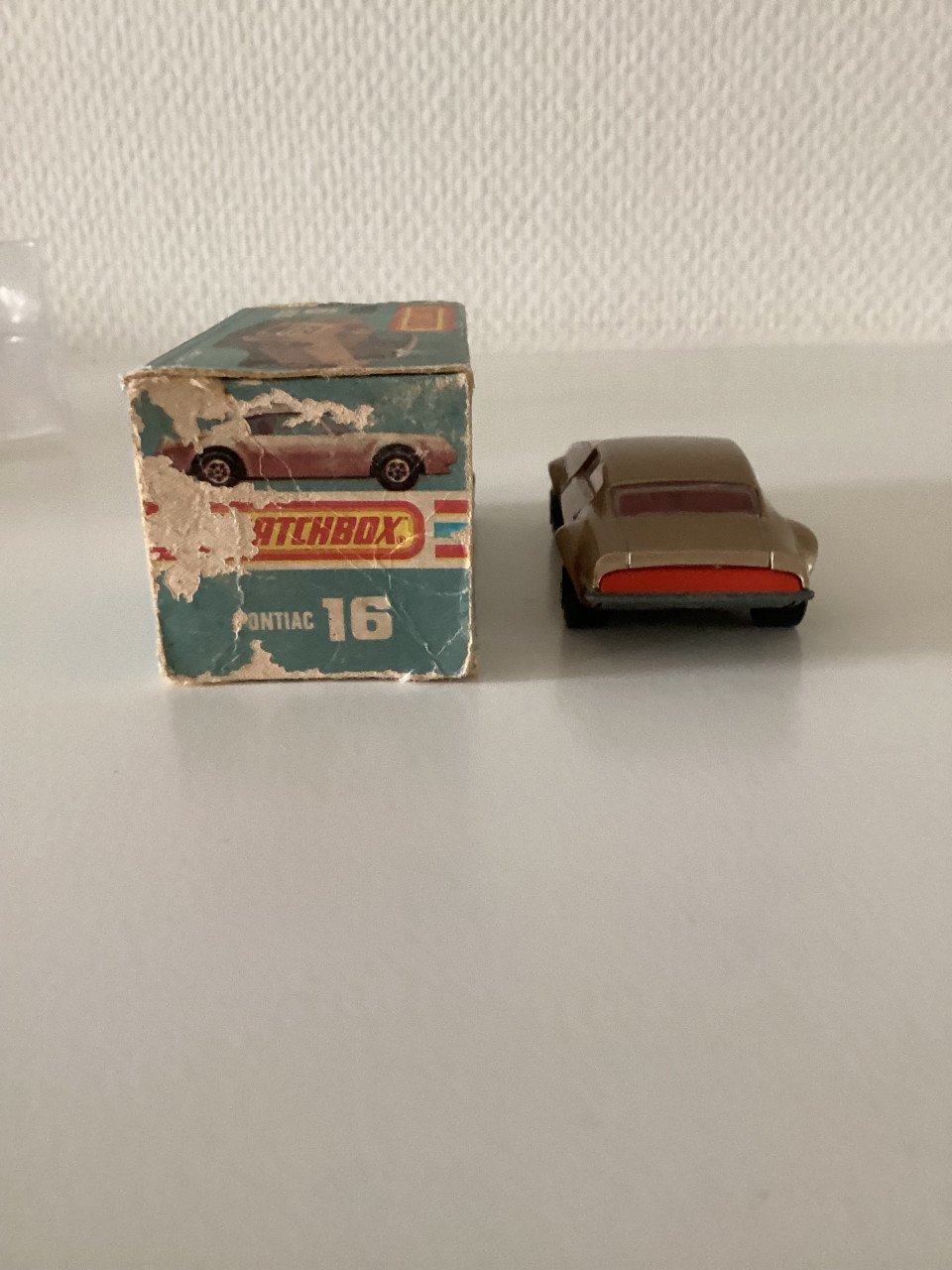 Matchbox 3 stuks met doosje.