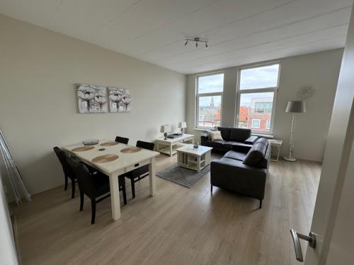 Sfeervol gemeubileerd appartement te huur vlakbij boulevard in Vlissingen