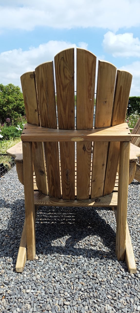 Mooie Pauwstoelen van Farmwood, compleet met kussens aangeboden.