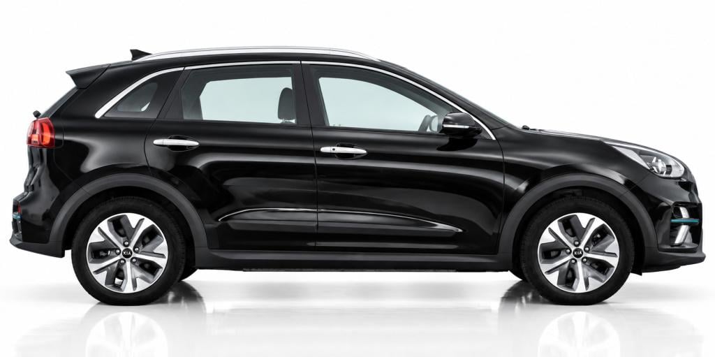 Kia E-niro dynamicline 64 kwh | soh 100% | dealer onderhouden | nap | apple