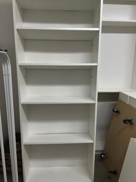 Kasten,  kledingrekken, balie, houten kratten te koop voor kleine prijsjes!