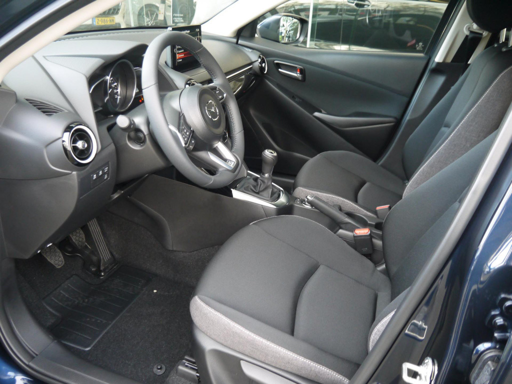 Mazda 2 1.5 e-skyactiv-g 90 exclusive-line