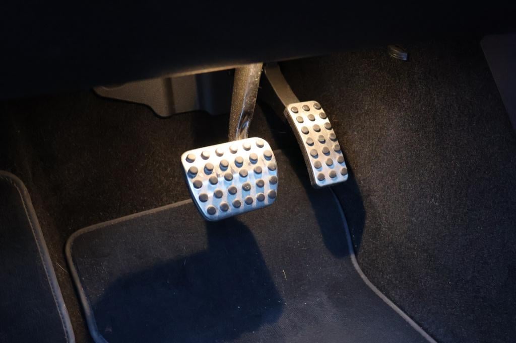 Mercedes-Benz Gla-klasse amg 35 4matic i panoramadak i mbux l spiegelpakket