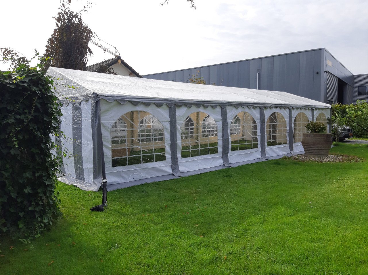 Partytent 4 x 8 meter te huur
