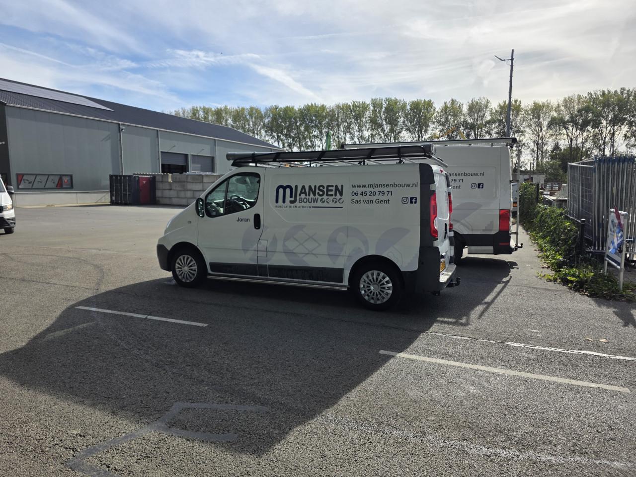Renault Trafic 2.0 2013 lage km stand