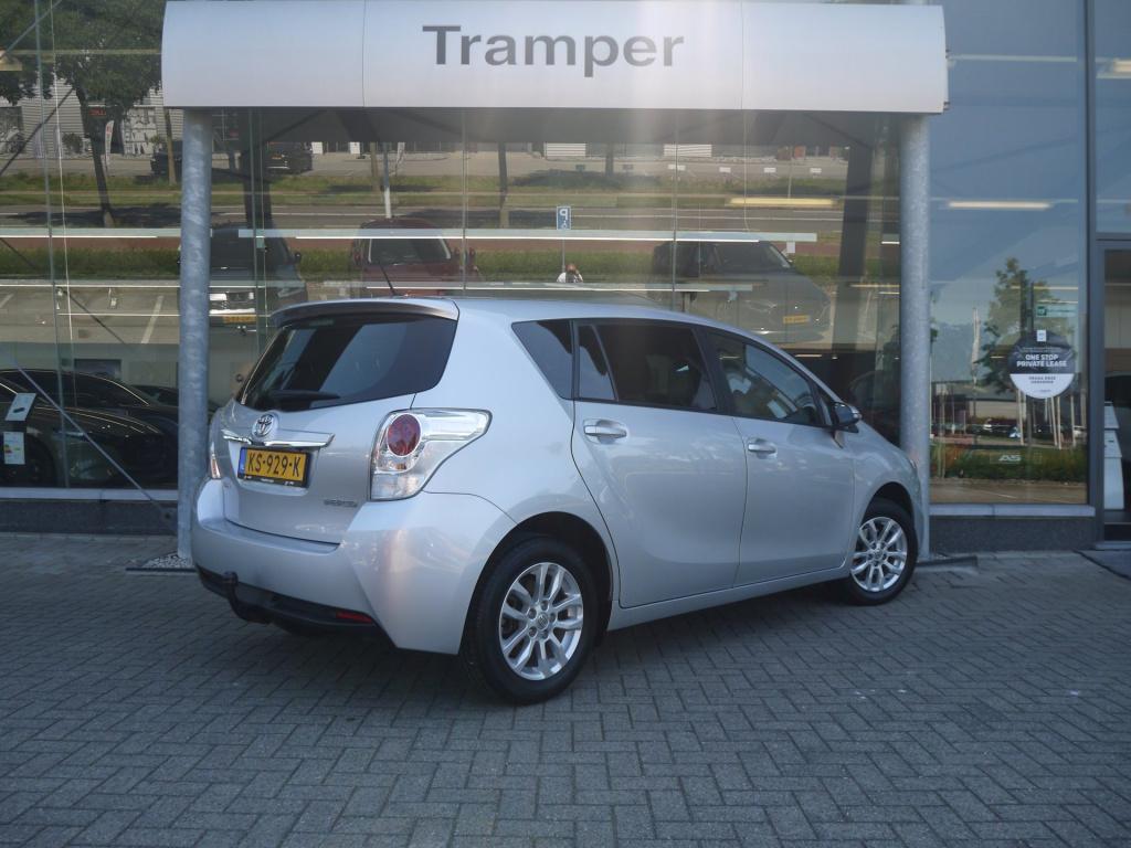 Toyota Corolla Verso 1.8 vvt-i dynamic business|7-persoons|trekhaak|rijklaa