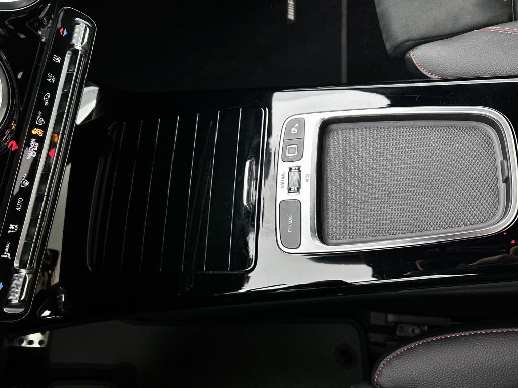 Mercedes-Benz A-Klasse 250 e business solution amg amg line | night pakket 