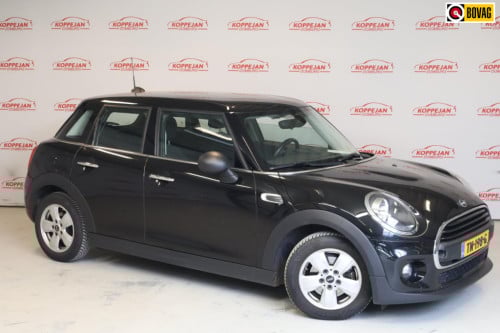 Mini One mini 1.5 first salt nl auto,btw, carplay, allseason, cruise
