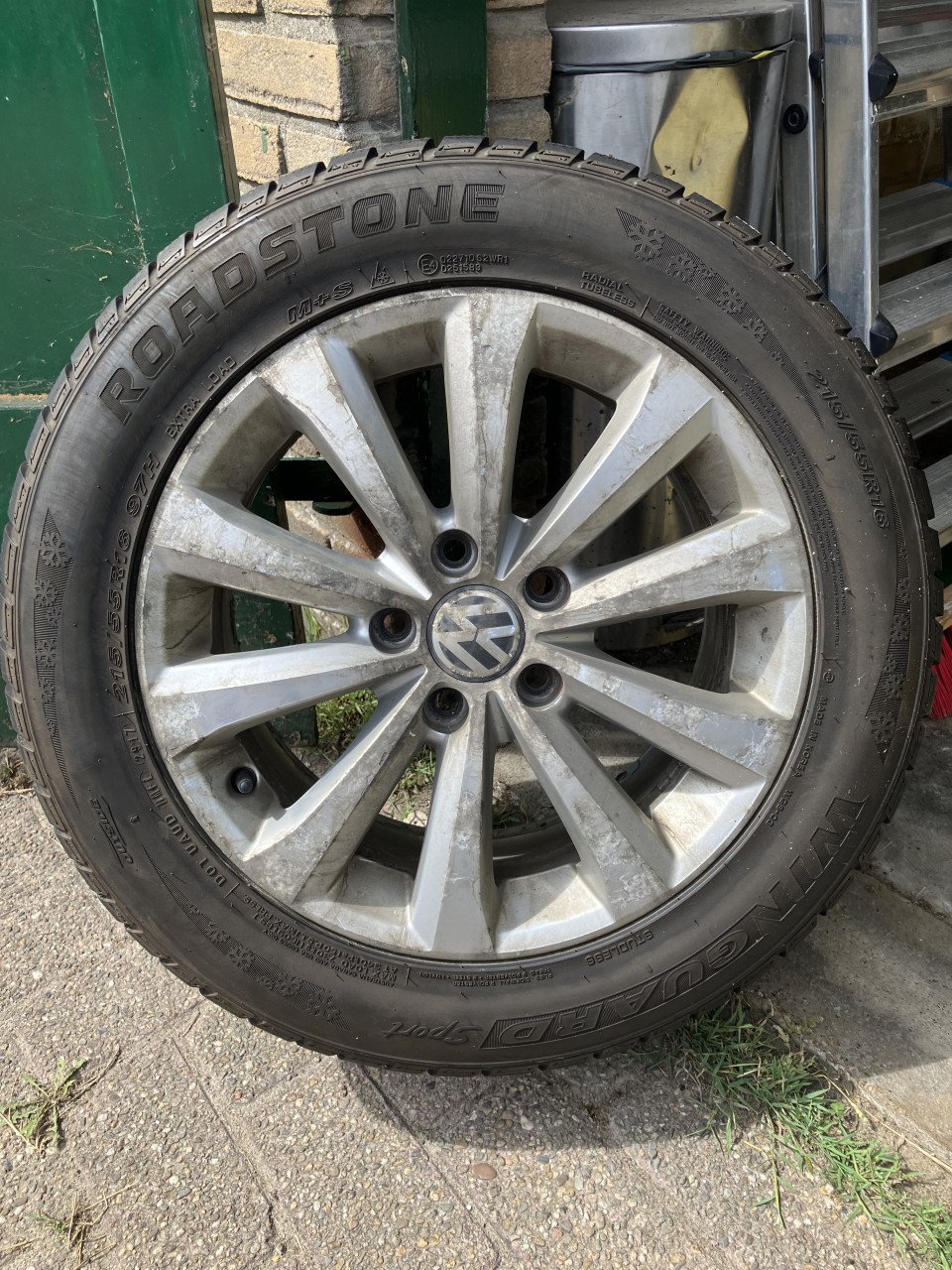 Set velgen met winterband (215/55 R16)