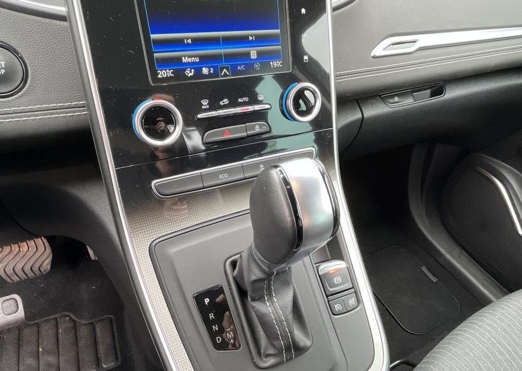 Renault Grand Scenic 1.3 tce 140 edc techno 7p. - camera