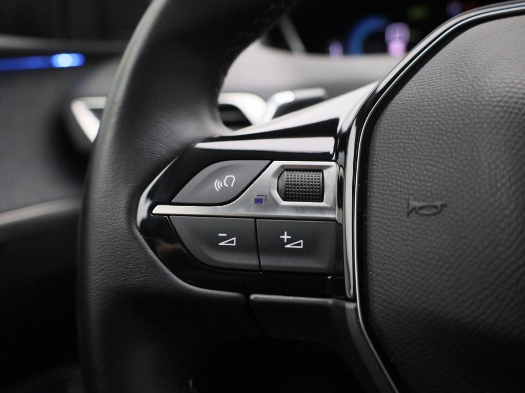 Peugeot 3008 1.6 hybrid 180 allure pack business | automaat | navigatie | v