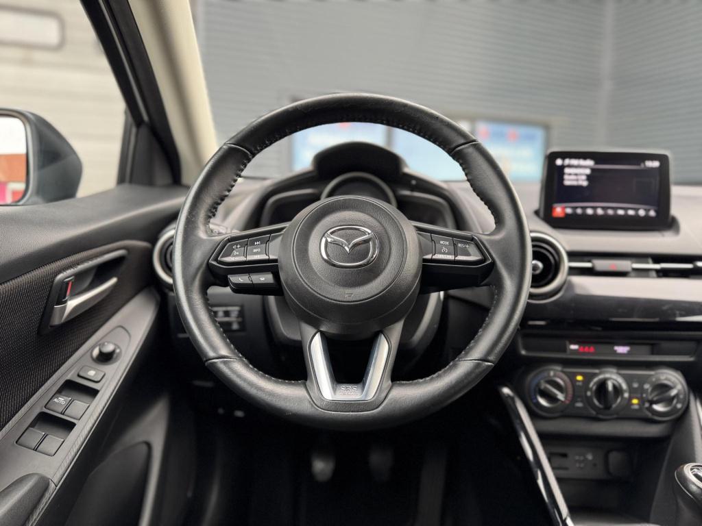 Mazda 2 1.5 skyactiv-g style selected nl-auto, allseason banden!