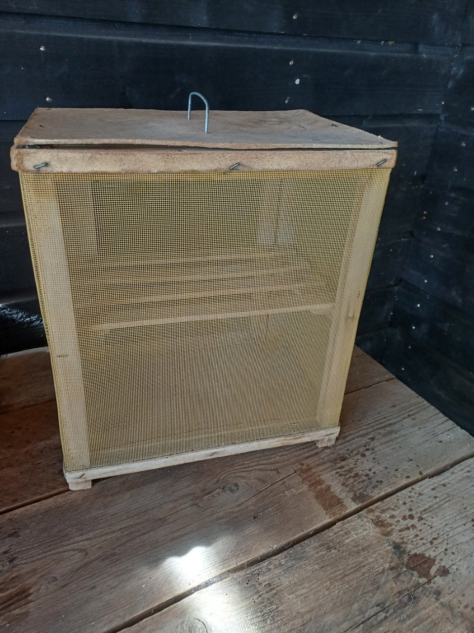 Brocante vliegenkastje