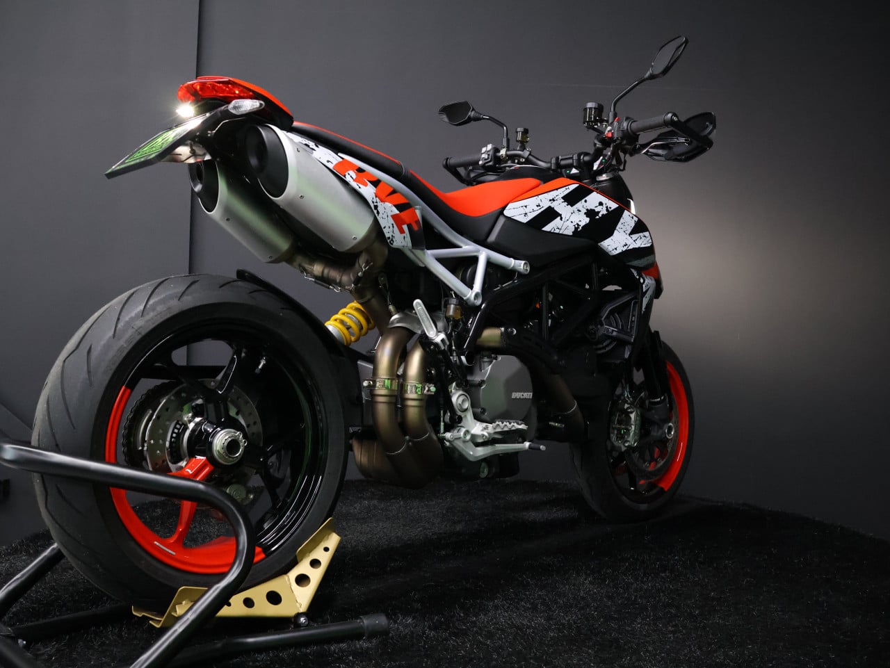 HYPERMOTARD 950 RVE | BTW Motor