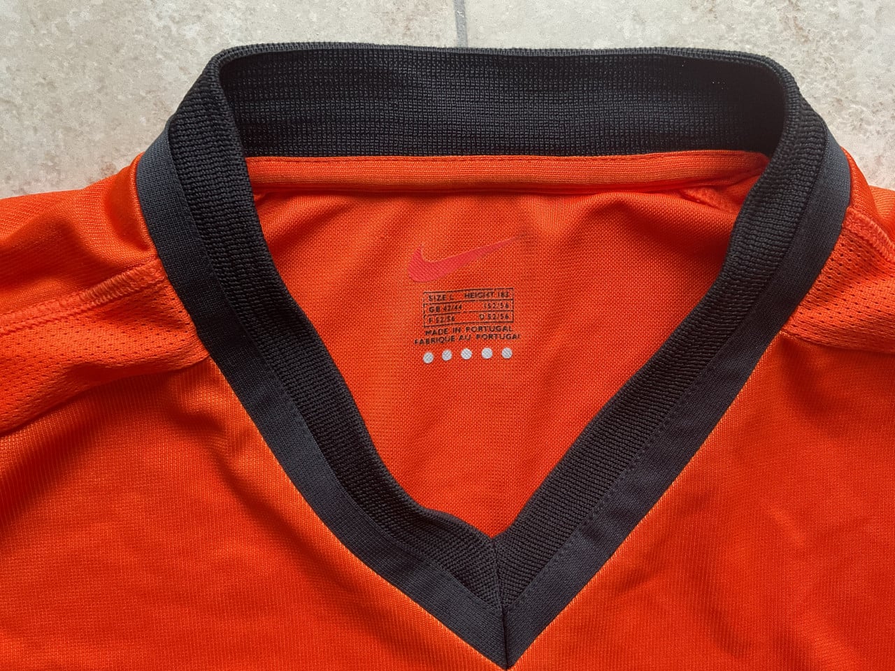 2 oranje voetbalshirts knvb te koop