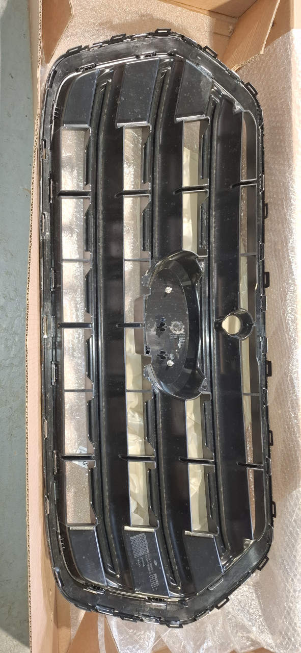 Ford Transit grill