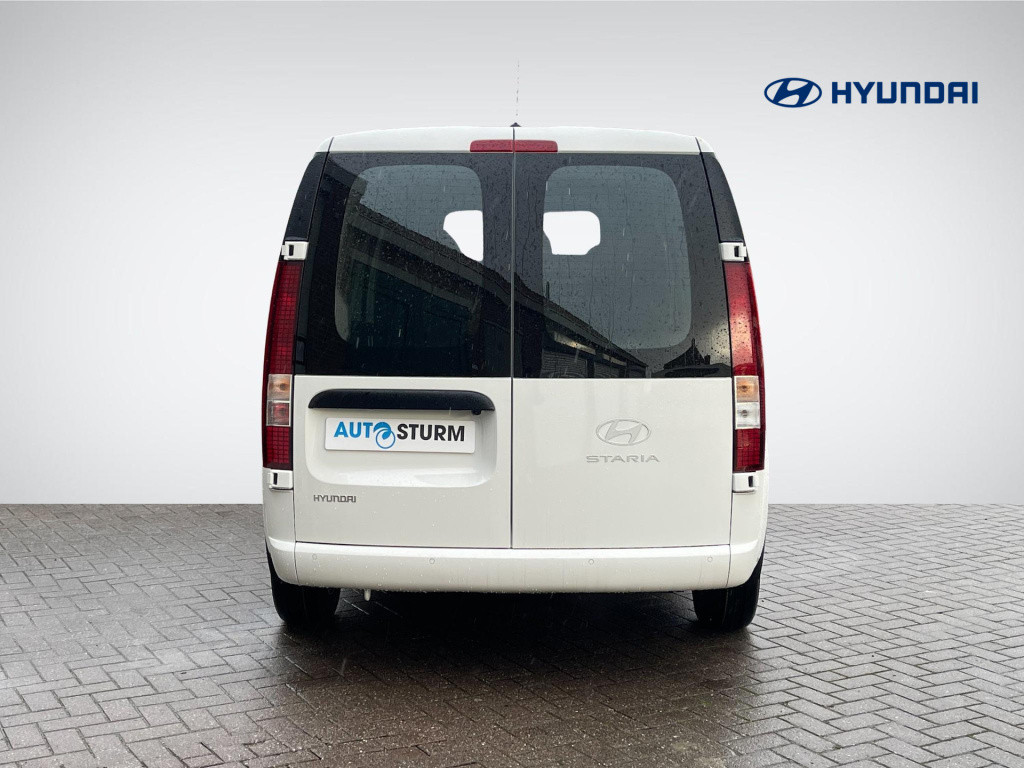 Hyundai Staria 1.6 t-gdi hev