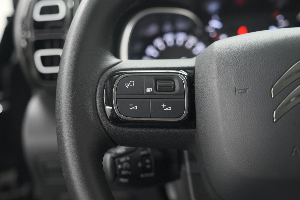 Citroen C3 Aircross puretech 130 eat6 max | camera | navigatie | apple carp
