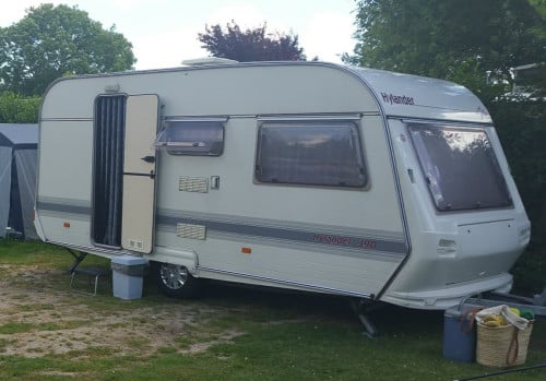Caravan Hylander 390