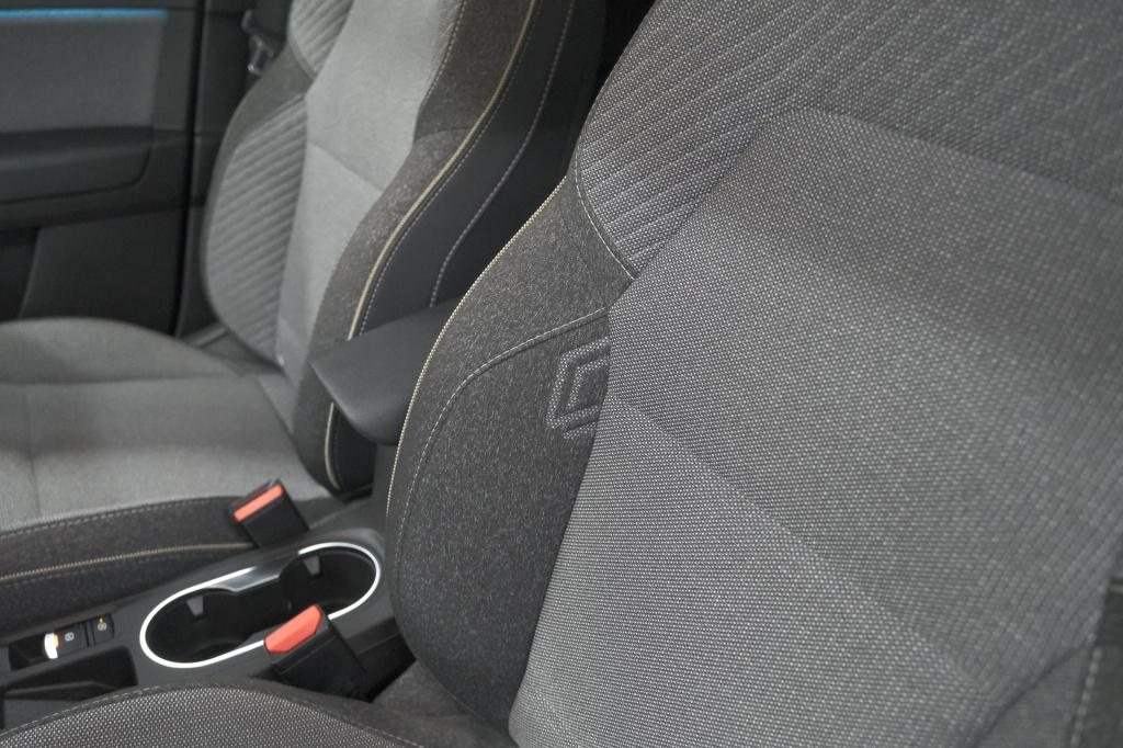 Renault Captur tce 90 techno | nieuw model | camera | navigatie | apple car