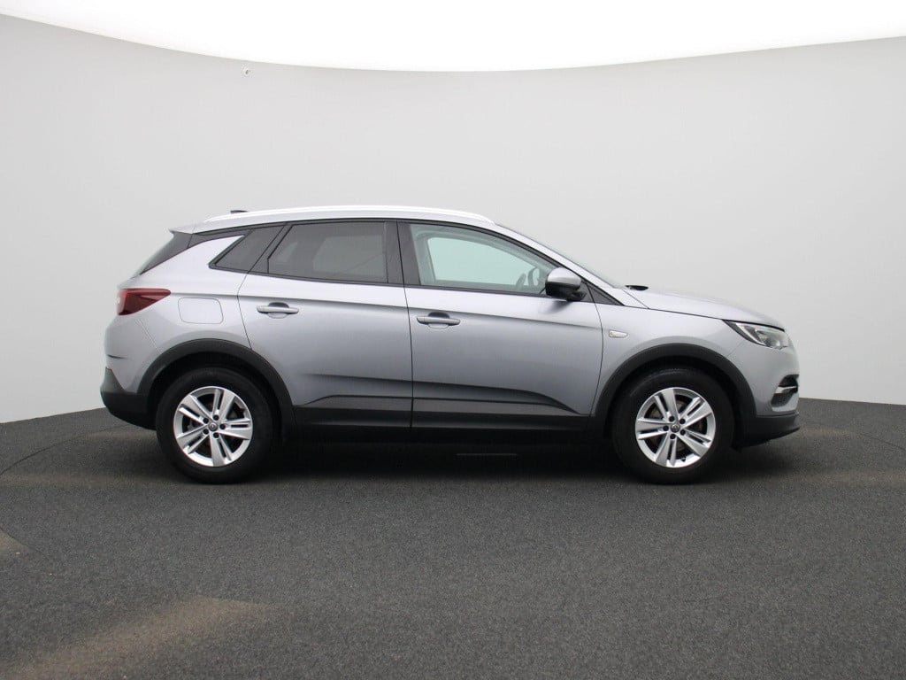 Opel Grandland X 1.2 turbo business edition | lmv | navigatie | trekhaak | 