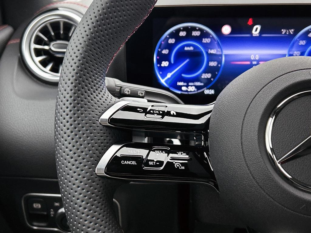 Mercedes-Benz Eqa 250+ business solution amg 71 kwh | trekhaak | nightpakke