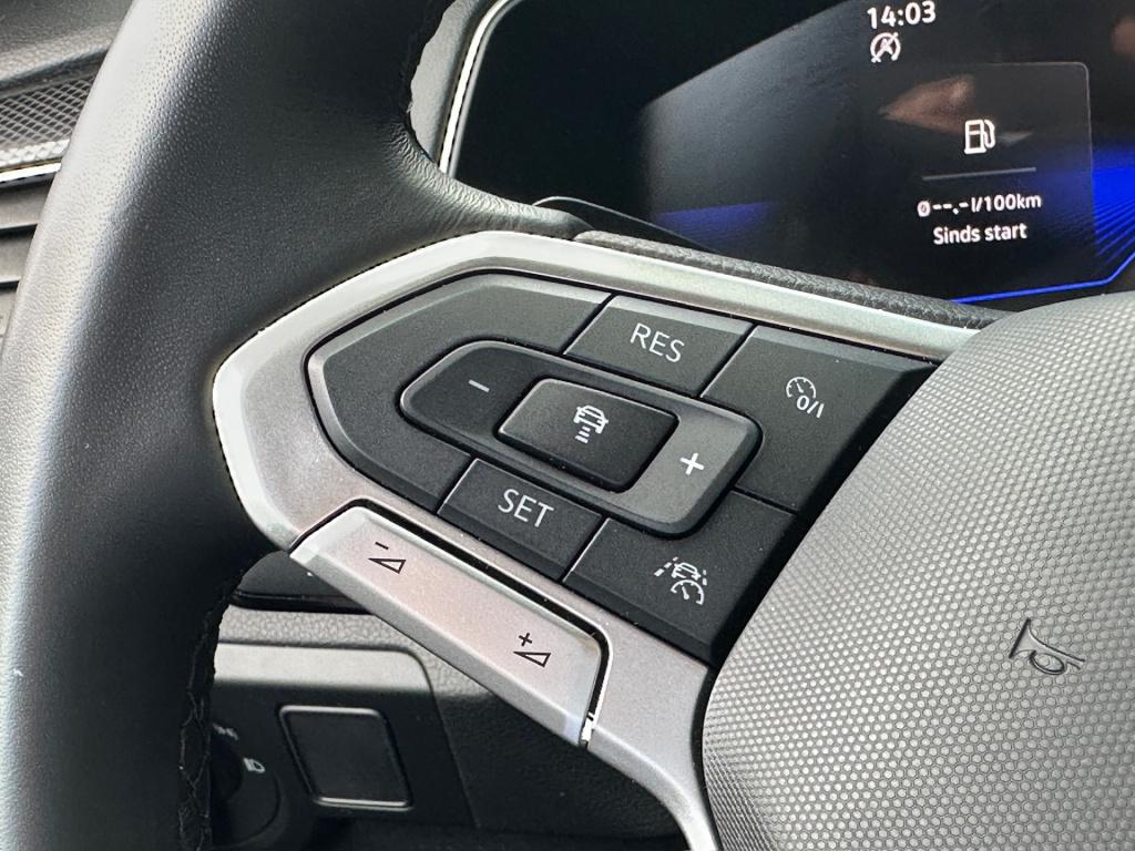 Volkswagen T-cross 1.5 tsi 150pk dsg r-line | camera | trekhaak | navi | ad