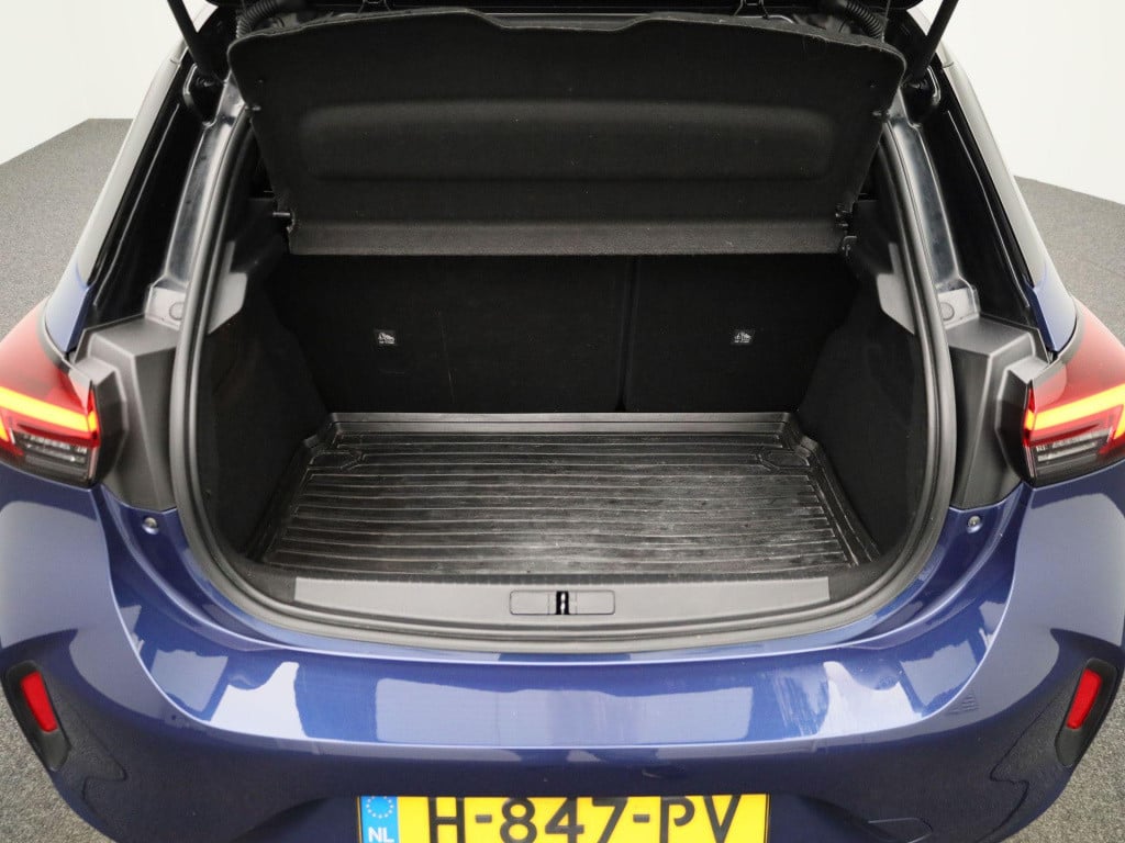 Opel Corsa 1.2 gs line | automaat | parkeer sensoren | navigatie | apple ca