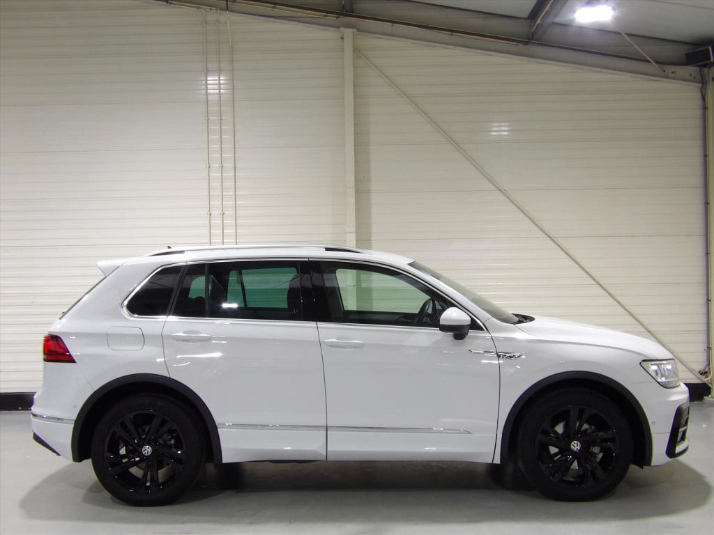 Volkswagen Tiguan r-line 1.5 tsi 150pk 7-dsg
