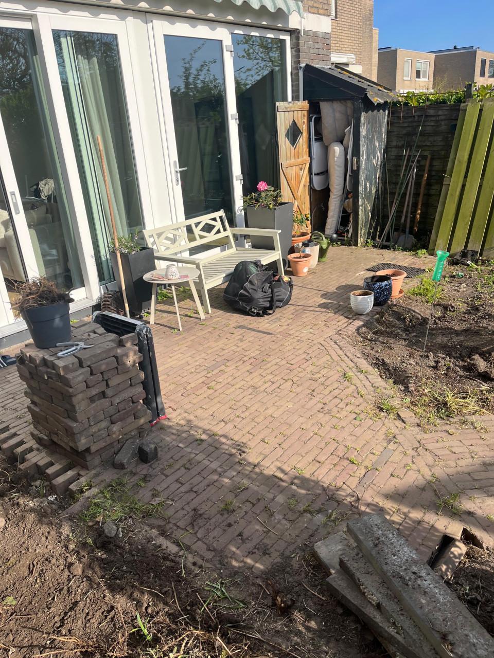 Gratis: Klinkers (zelf uitgraven)