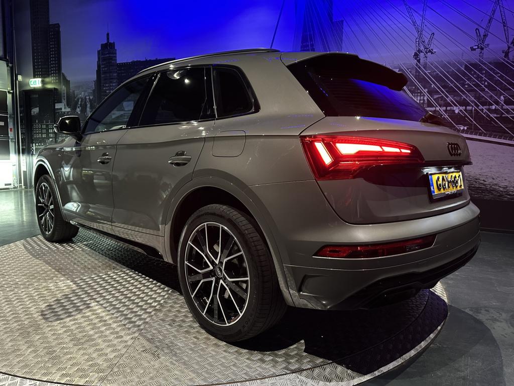 Audi Q5 50 tfsi e s edition competition *keyless*camera*chronosgrey*trekhaa