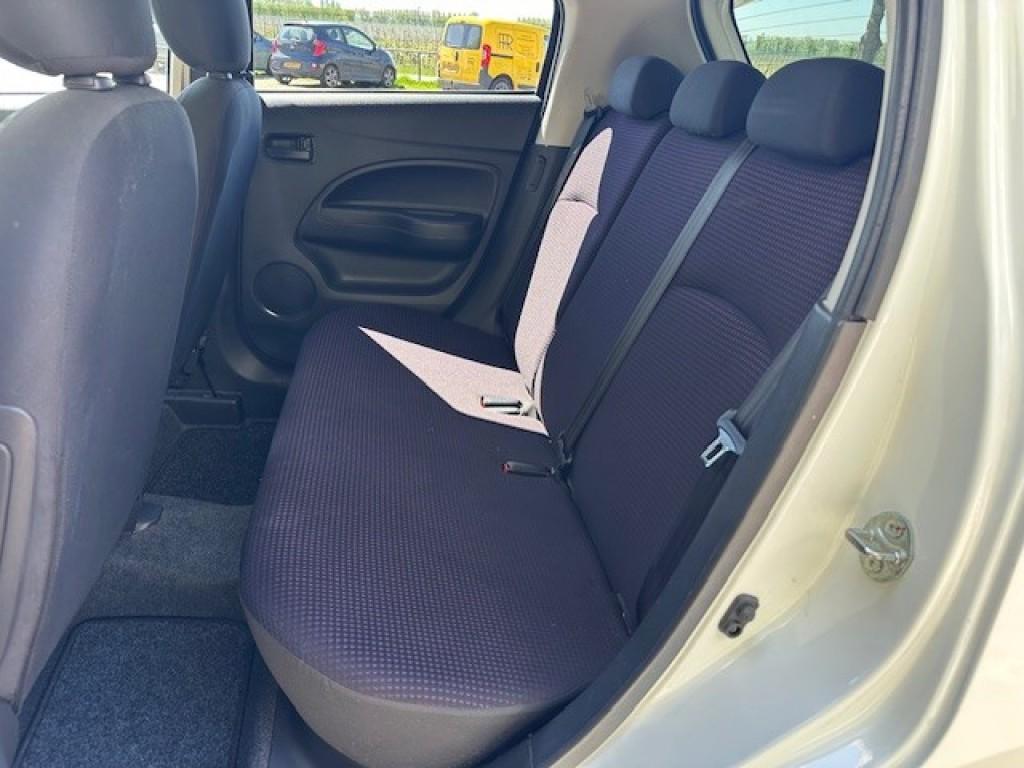 Mitsubishi Space Star 1.0 intense