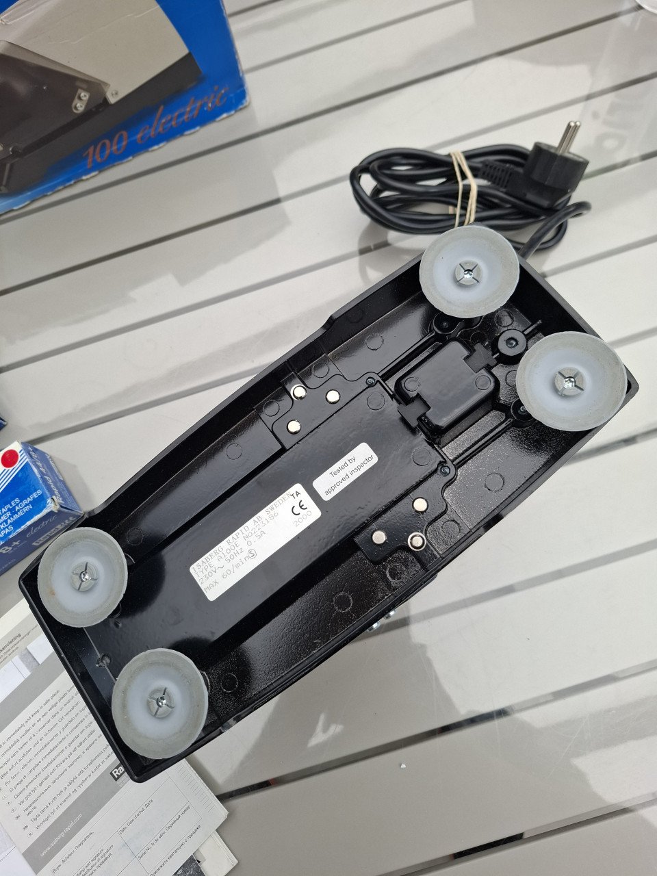 Elektrische nietmachine Rapid E100