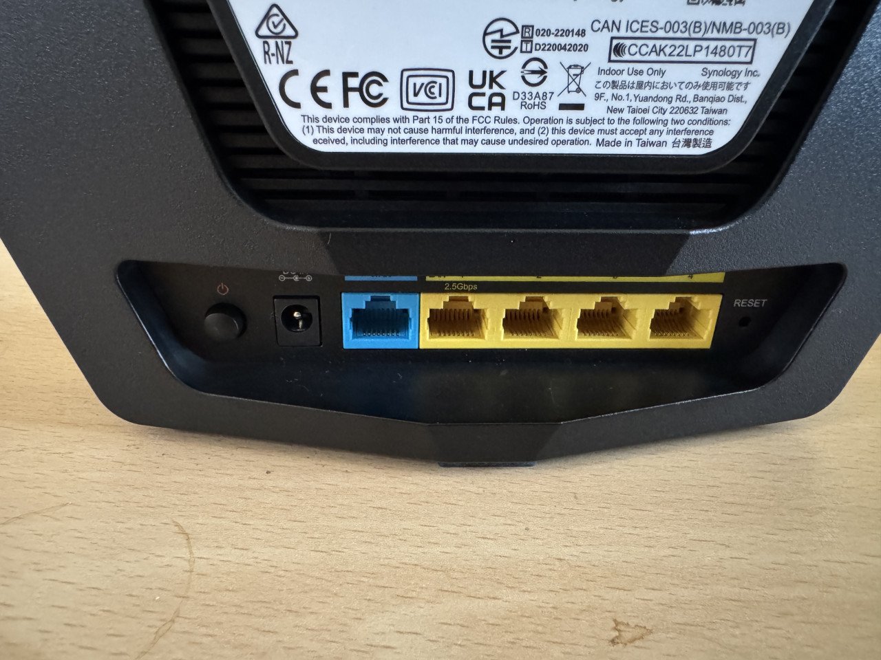 Router, Synology WRX560