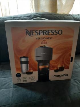 Nespresso Vertuo Next Koffiemachine - Nieuw in doos!