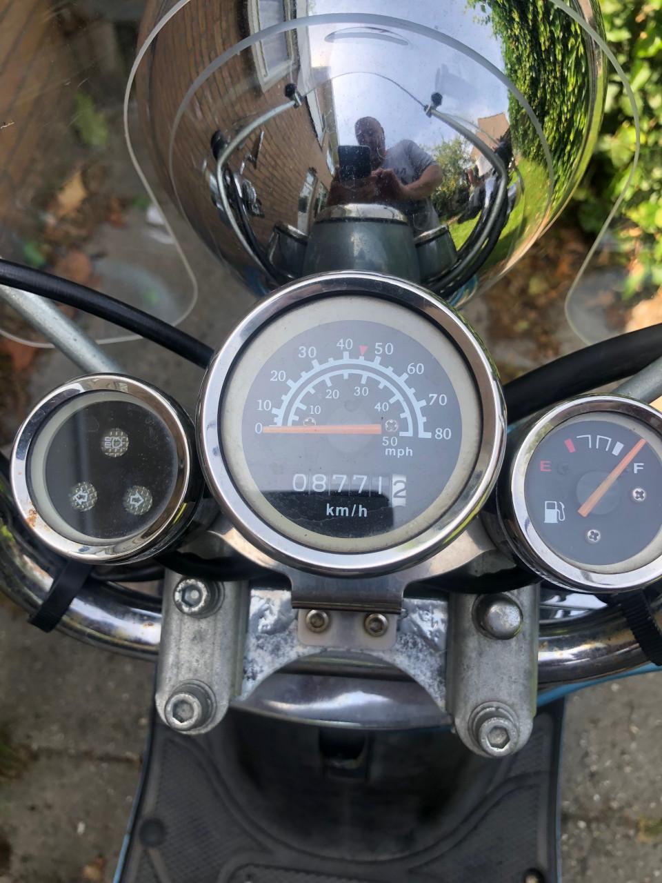 Sym Retro Snorscooter weinig km