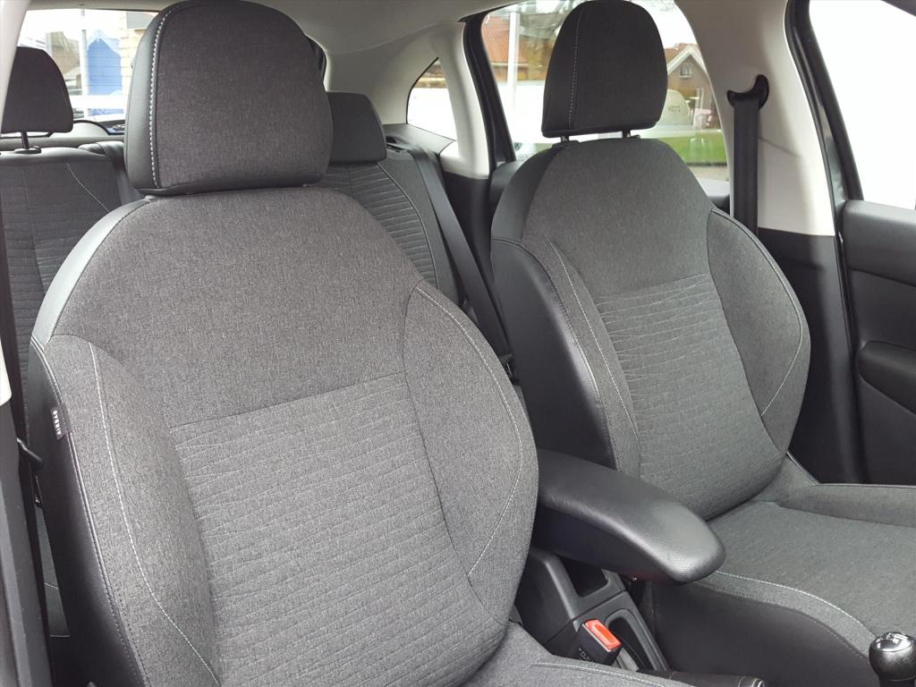 Citroen C3 selection 1.2 pt-82pk | climate &cruise control | trekhaak afnee