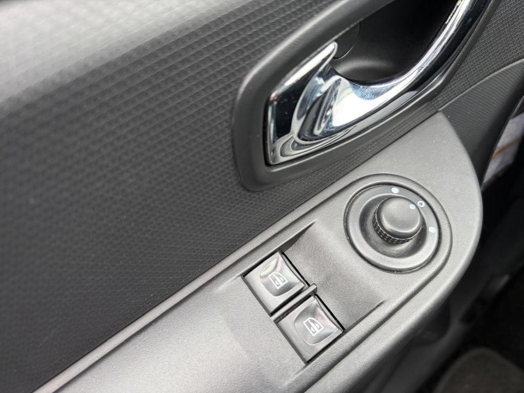 Renault Clio 1.2 collection