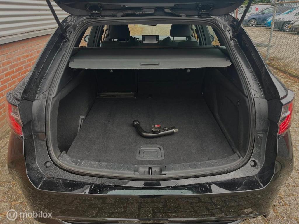 Toyota Corolla Touring Sports 2.0 hybrid style | orig nl | 1e eig. | btw