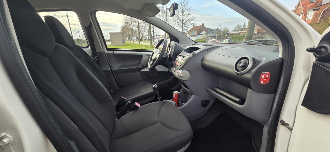 Toyota Aygo, 1.0-12V AIRCO| 5- DEURS GOED ONDERHOUDEN - NIEUWE KOPPELING