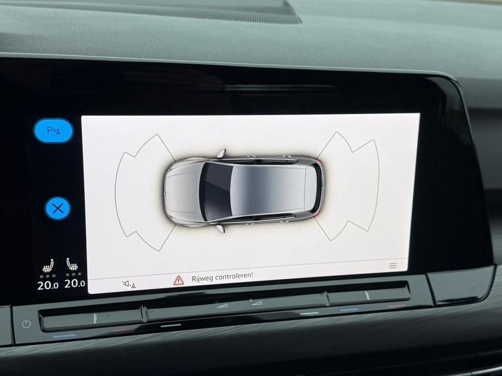 Volkswagen Golf 1.5 etsi style