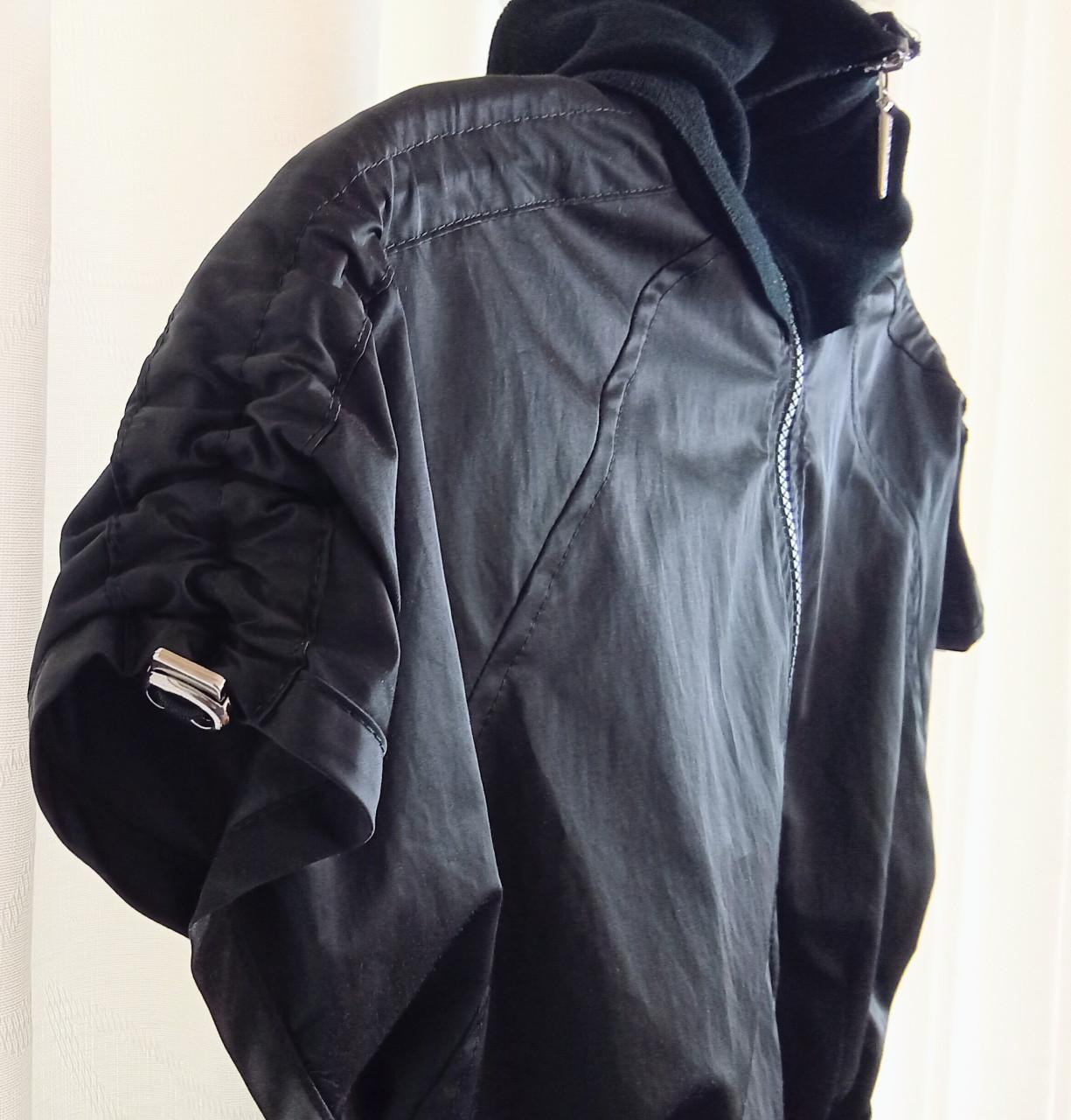 Aparte prachtige zwarte jurk merk Airfield . Maat 38