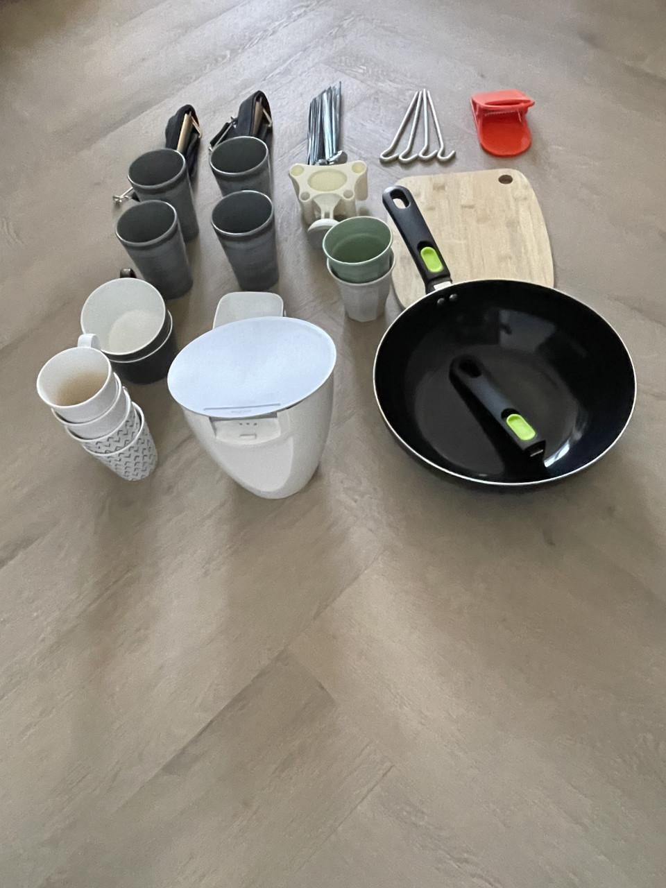 Diverse kampeerspulletjes per stuk of alles.