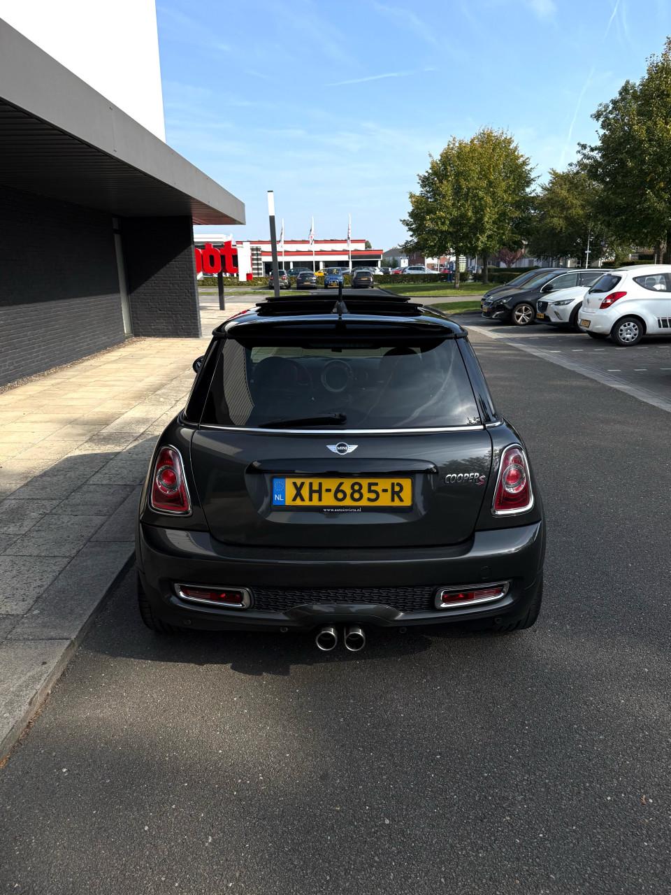 Mini Cooper S R56 - H&K|LEER|PANO|NAVI|JCW