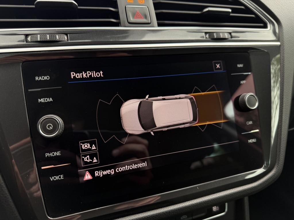 Volkswagen Tiguan 1.4 tsi sound editie - trekhaak -